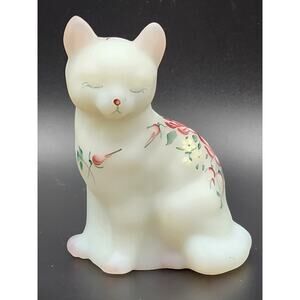 VTG FENTON Burmese Sitting Cat Figurine Rose Garden Signed